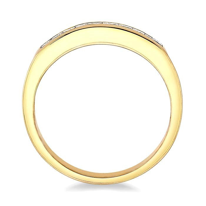 1/4 Ctw Princess Cut Diamond Wedding Band in 14K Yellow Gold