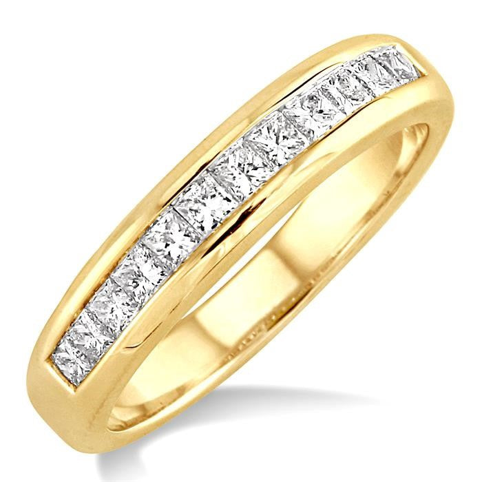 1/2 Ctw Princess Cut Diamond Band in 14K Yellow Gold