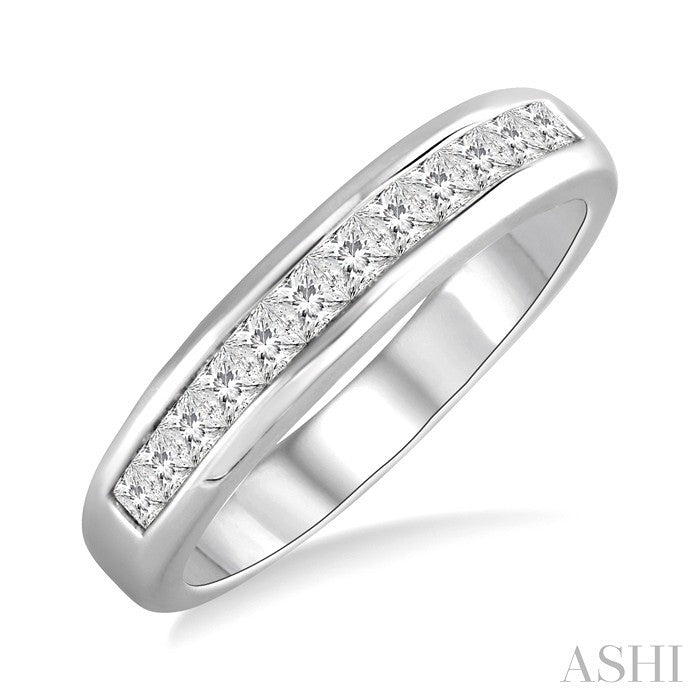 1/2 Ctw Princess Cut Diamond Wedding Band in 14K White Gold