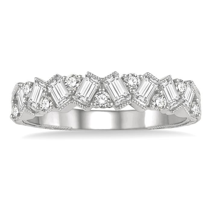 Glisten Wreath Diamond Ring