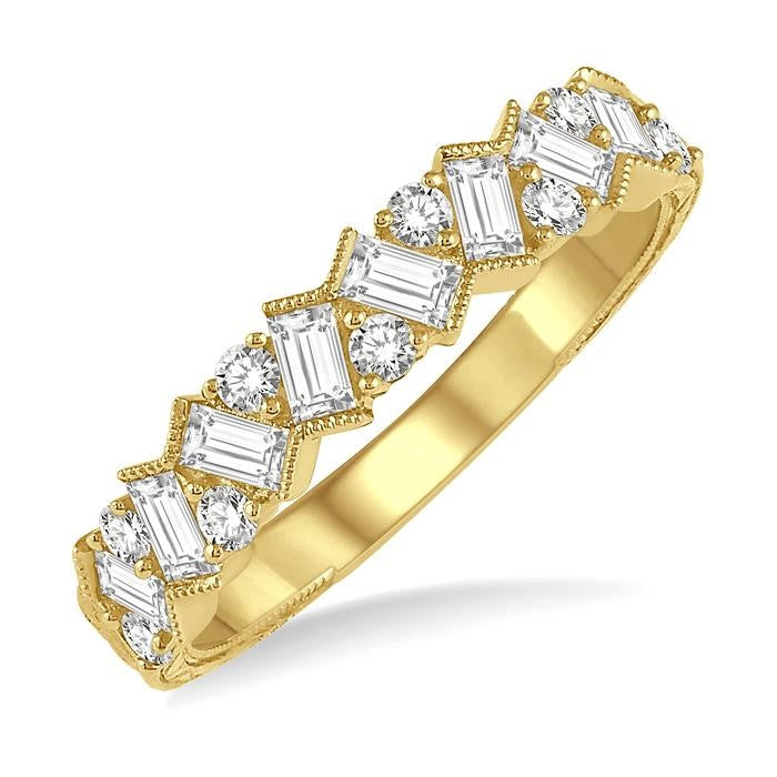 5/8 Ctw Zigzag Baguette and Round Cut Diamond Band in 14K Yellow Gold