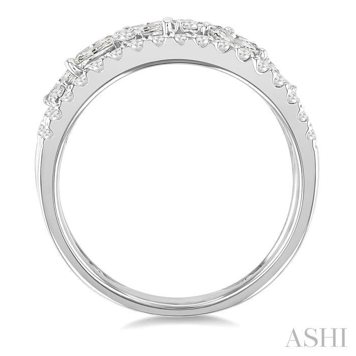 3/4 Ctw Marquise and Round Cut Diamond Split Twin Row Fashion Ring in 14K White Gold