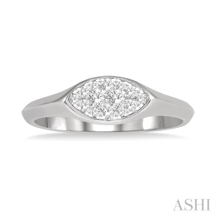 1/5 Ctw Marquise Shape Shine Bright Round Cut Diamond Ring in 14K White Gold