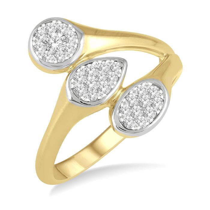 Serenity Diamond Ring in Metal
