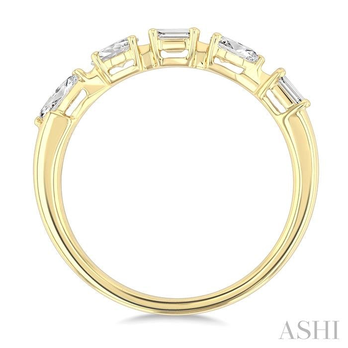 1/2 Ctw Mixed Shape Diamond Cut Fashion Band in 14K Yellow Gold