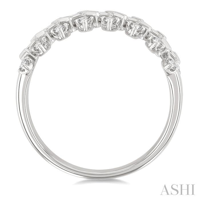 1/2 Ctw Scatter Baguette and Round Cut Diamond Fashion Band in 14K White Gold