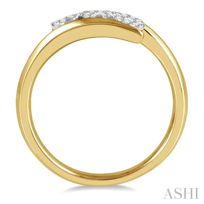 1/5 Ctw Bypass Triple Circular Mount Shine Bright Round Cut Diamond Fashion Ring in 14K Yellow and White Gold