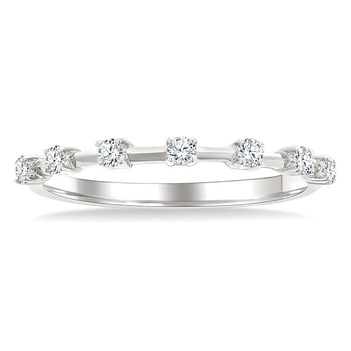 1/5 Ctw Round Cut Diamond Fashion Band in 14K White Gold