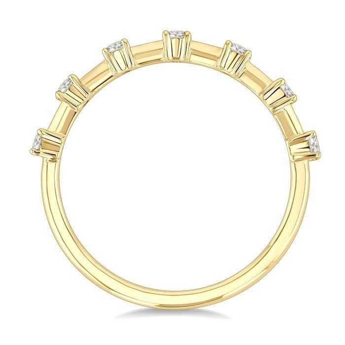 1/5 Ctw Round Cut Diamond Fashion Band in 10K Yellow Gold