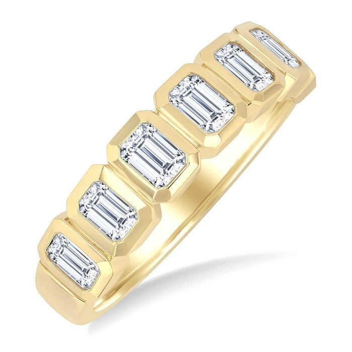 1 1/2 Ctw 7 Stone Bezel Set Emerald Cut Diamond Fashion Band in 14K Yellow Gold