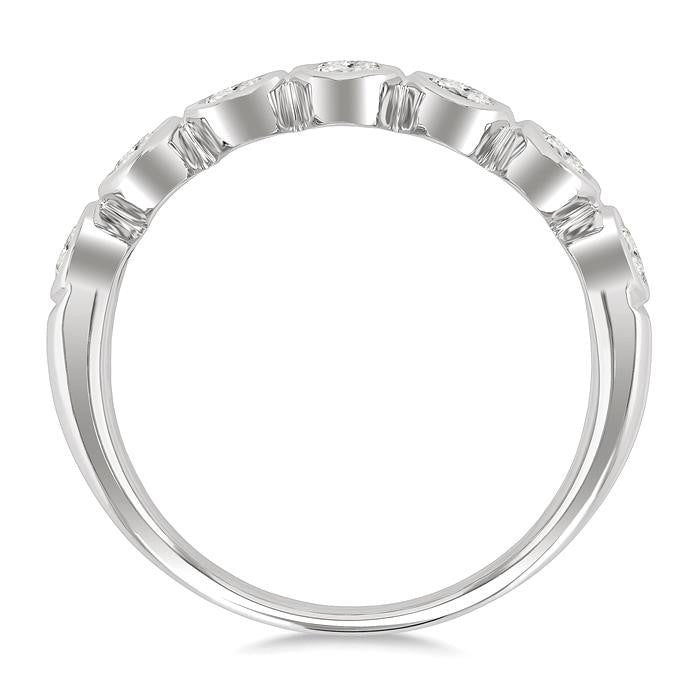 1 Ctw 7 Stone Bezel Set Oval Cut Diamond Fashion Band in 14K White Gold