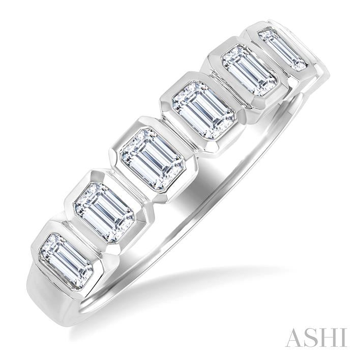 1 Ctw 7 Stone Bezel Set Emerald Cut Diamond Fashion Band in 14K White Gold
