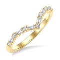 1/4 Ctw Chevron Baguette and Round Cut Diamond Fashion Ring in 14K Yellow Gold