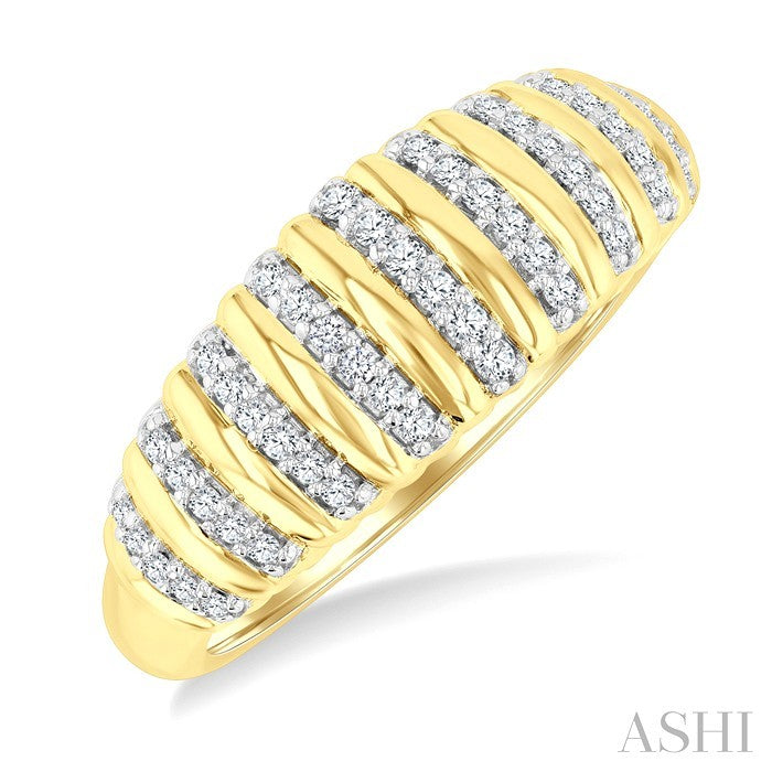 1/5 Ctw Ribbed Dome Shape Round Cut Diamond Pirouette Fashion Ring in 10K Yellow Gold