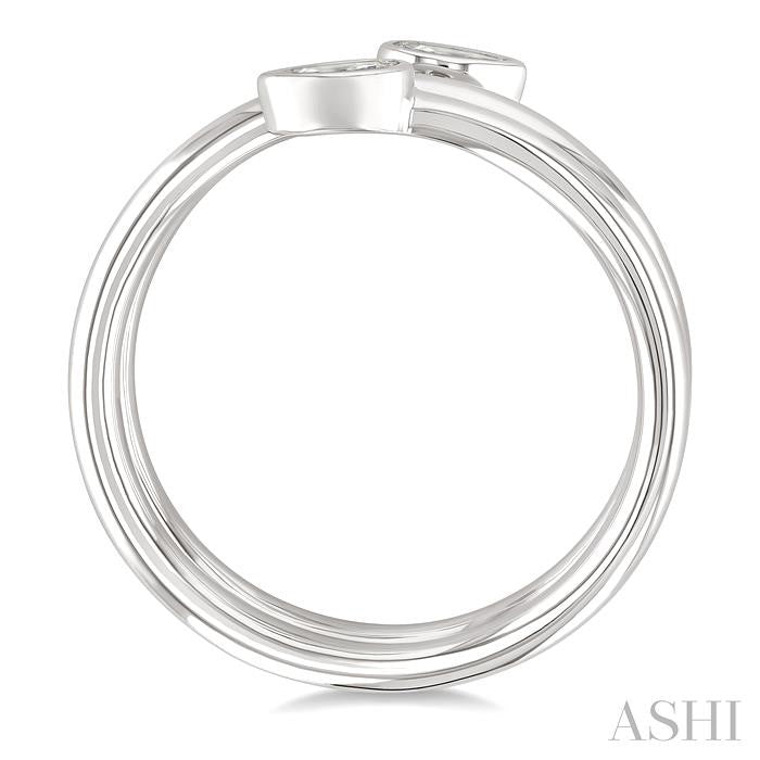 Midnight Diamond Ring in Metal