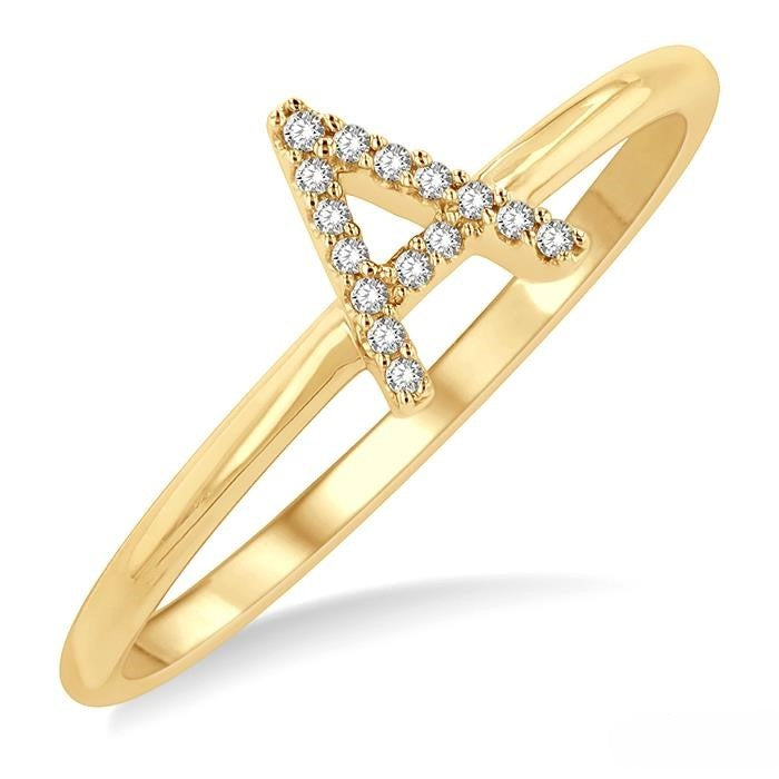 1/20 Ctw Initial 'B' Round Cut Diamond Fashion Ring in 10K Yellow Gold