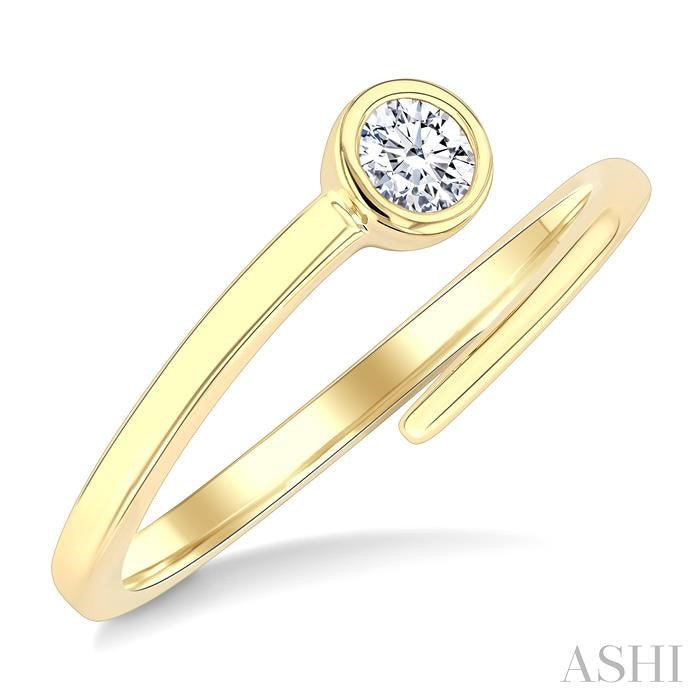 Enchantment Diamond Ring in Metal