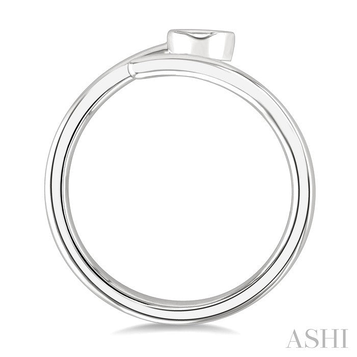 1/6 Ctw Bypass Bezel Set Oval Cut Diamond Open Fashion Ring in 14K White Gold