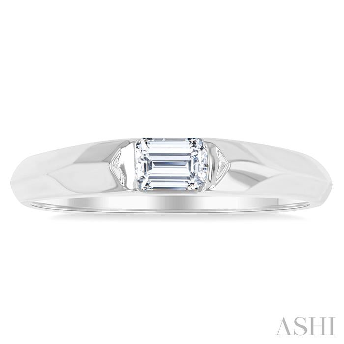 1/3 Ctw East-West Set Emerald Cut Diamond Fashion Ring in 14K White Gold