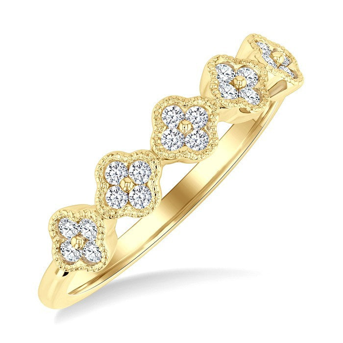 1/4 Ctw Clover Motif Round Cut Diamond Fashion Ring in 14K Yellow Gold