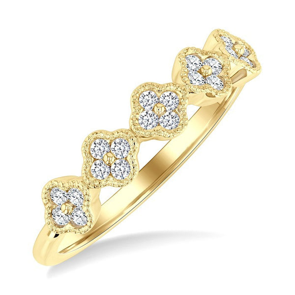 1/4 Ctw Clover Motif Round Cut Diamond Fashion Ring in 14K Yellow Gold