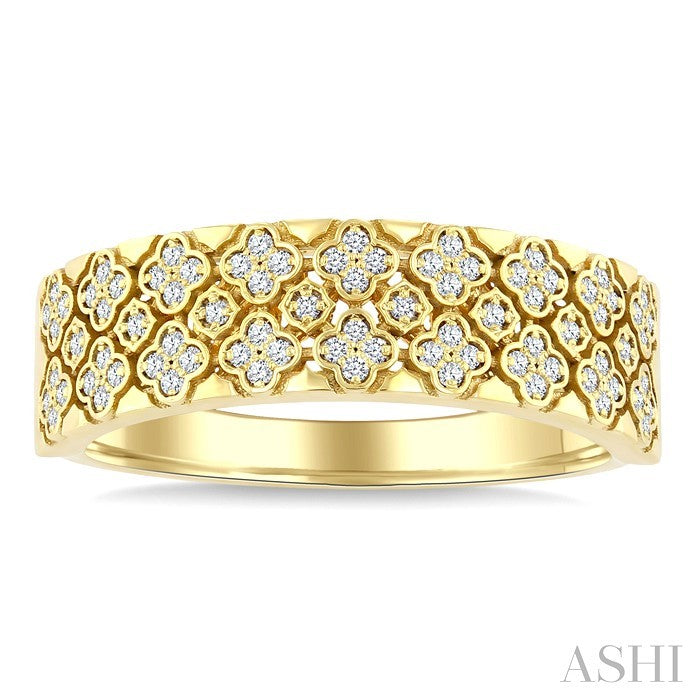 1/4 Ctw Round Cut Diamond Clover Shape Honeycomb Fashion Band in 14K Yellow Gold