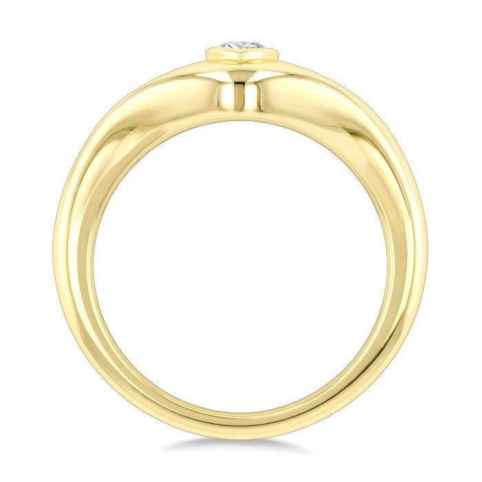 1/5 Ctw Pear Cut Golden Glow Diamond Fashion Signet Ring in 10K Yellow Gold