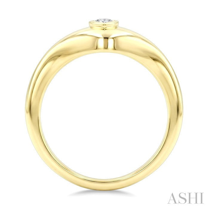 1/5 Ctw Marquise Cut Golden Glow Diamond Fashion Signet Ring in 10K Yellow Gold