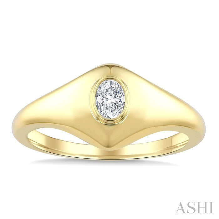 1/5 Ctw Oval Cut Golden Glow Diamond Fashion Signet Ring in 10K Yellow Gold