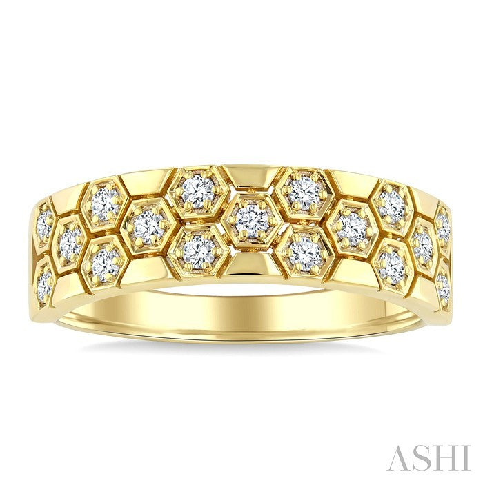 3/8 Ctw Round Cut Diamond Hexagon Shape Weave Fashion Band in 14K Yellow Gold
