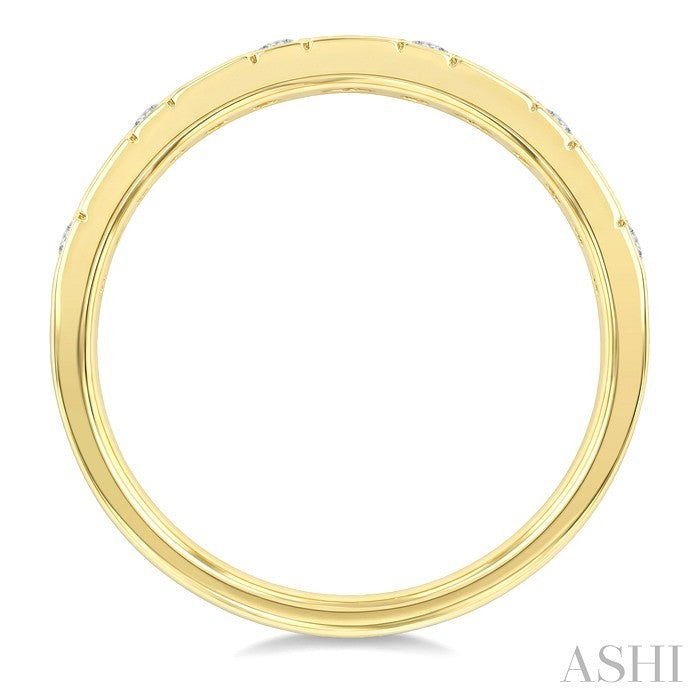 3/8 Ctw Round Cut Diamond Hexagon Shape Weave Fashion Band in 14K Yellow Gold
