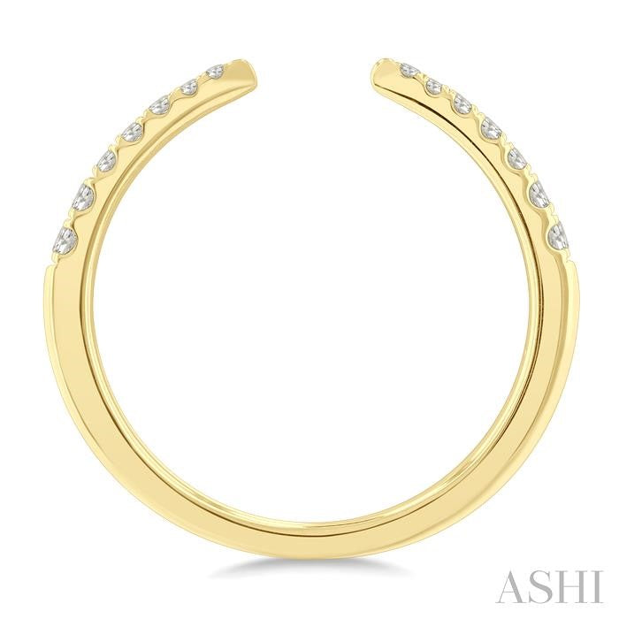 1/5 Ctw Graduated Round Cut Diamond Claw Open Fashion Ring in 14K Yellow Gold