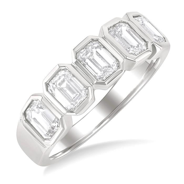 Regal Diamond Jewelry in Metal