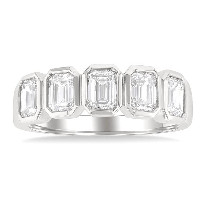 Regal Diamond Jewelry in Metal