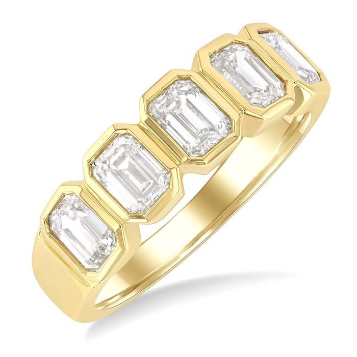 Aurora Diamond Jewelry in Metal