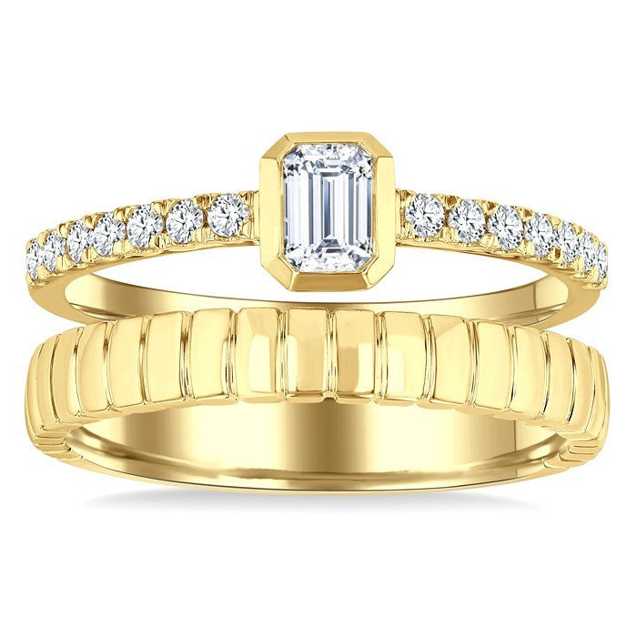 1/2 Ctw Split Twin Row Bezel Set Emerald and Round Cut Diamond Fashion Ring in 14K Yellow Gold