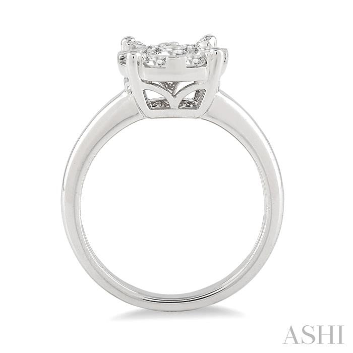 3/4 Ctw Shine Bright Round Cut Diamond Ring in 14K White Gold