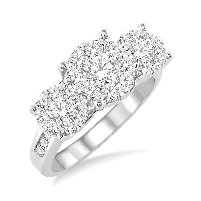 1 1/2 Ctw Shine Bright Round Cut Diamond Ring in 14K White Gold