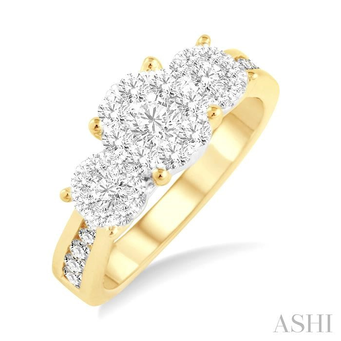 1 Ctw Shine Bright Round Cut Diamond Ring in 14K Yellow and White Gold
