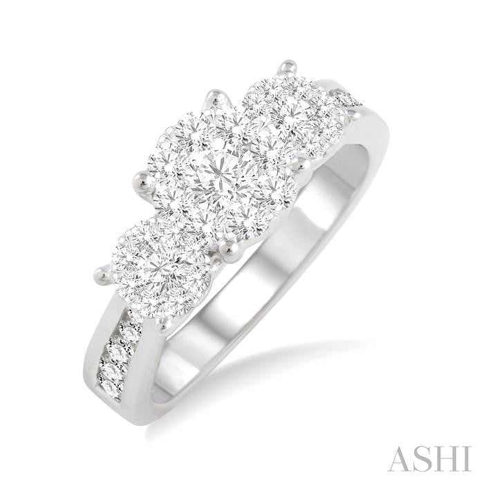 3/4 Ctw Shine Bright Round Cut Diamond Ring in 14K White Gold