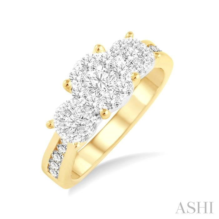 1/2 Ctw Shine Bright Round Cut Diamond Ring in 14K Yellow and White Gold