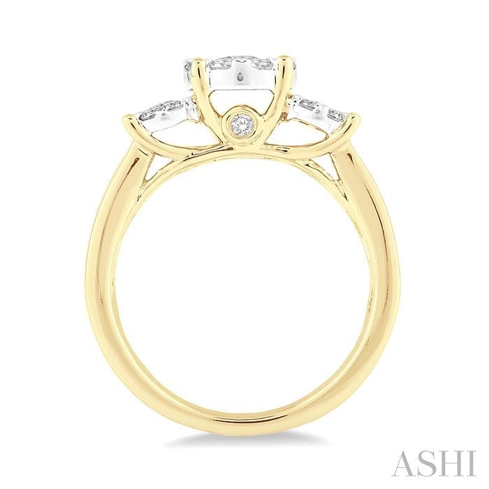 1/2 Ctw Shine Bright Round Cut Diamond Ring in 14K Yellow and White Gold