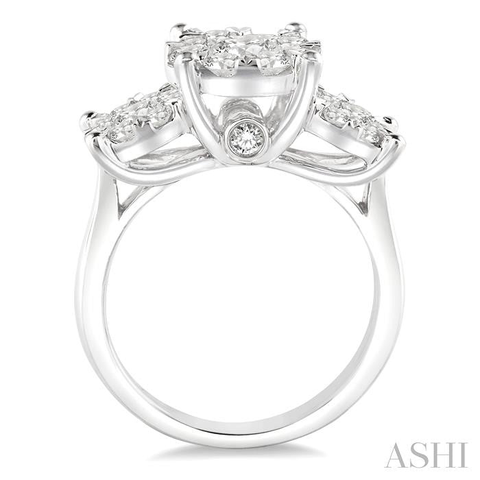 2 Ctw Shine Bright Round Cut Diamond Ring in 14K White Gold