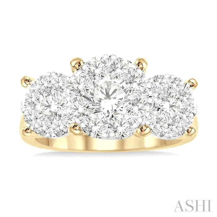 1 1/2 Ctw Shine Bright Round Cut Diamond Ring in 14K Yellow and White Gold