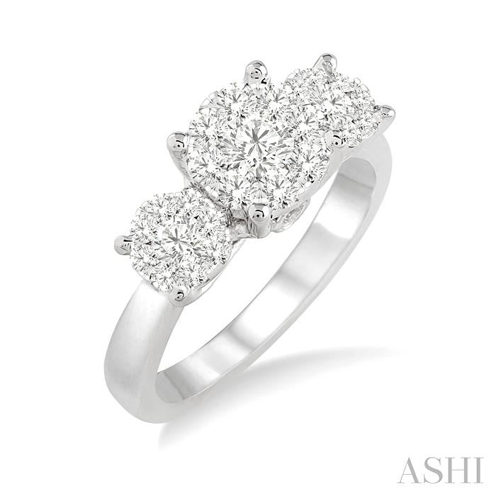 3/4 Ctw Shine Bright Round Cut Diamond Ring in 14K White Gold