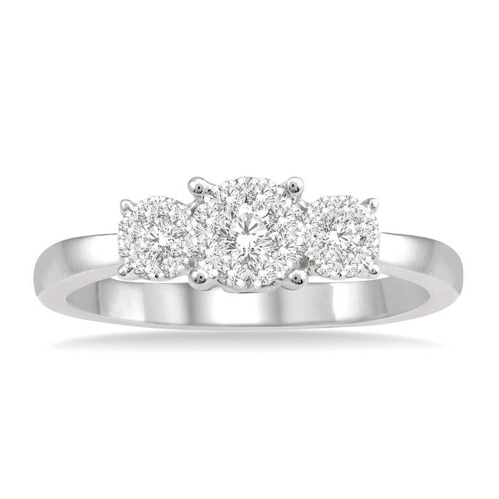 Lucent Eclat Diamond Engagement Ring