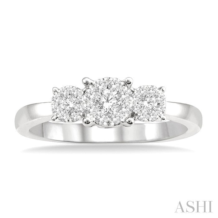 1/3 Ctw Shine Bright Round Cut Diamond Ring in 14K White Gold