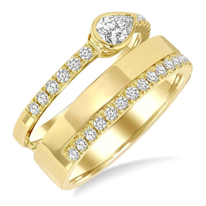 Enchantment Diamond Ring in Metal