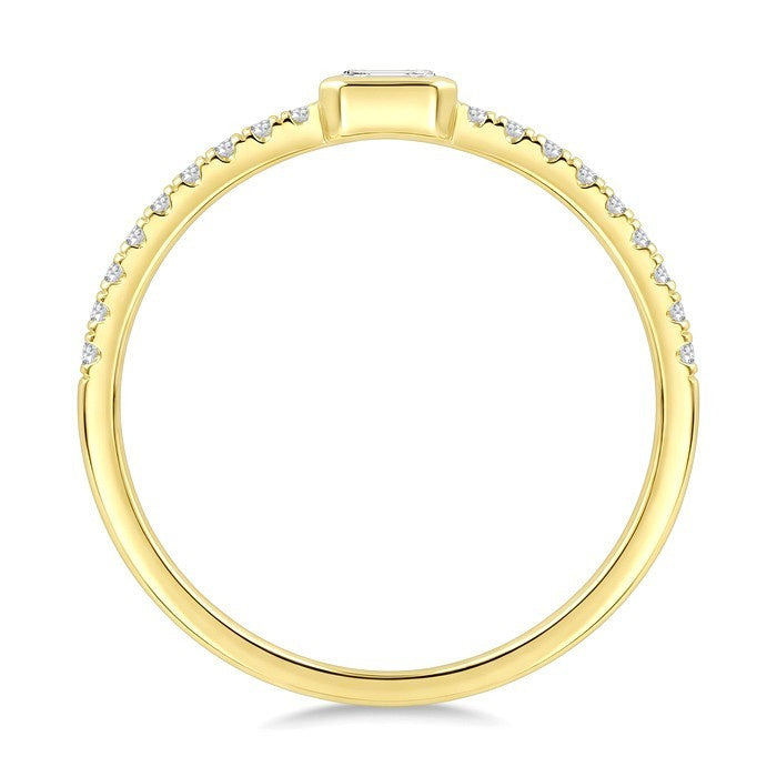 1/3 Ctw Bezel Set Emerald and Round Cut Diamond Luna Bezel Fashion Ring in 14K Yellow Gold