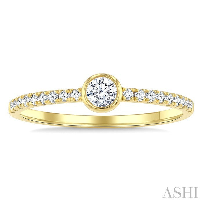 1/3 Ctw Bezel Set Round Cut Diamond Luna Bezel Fashion Ring in 14K Yellow Gold